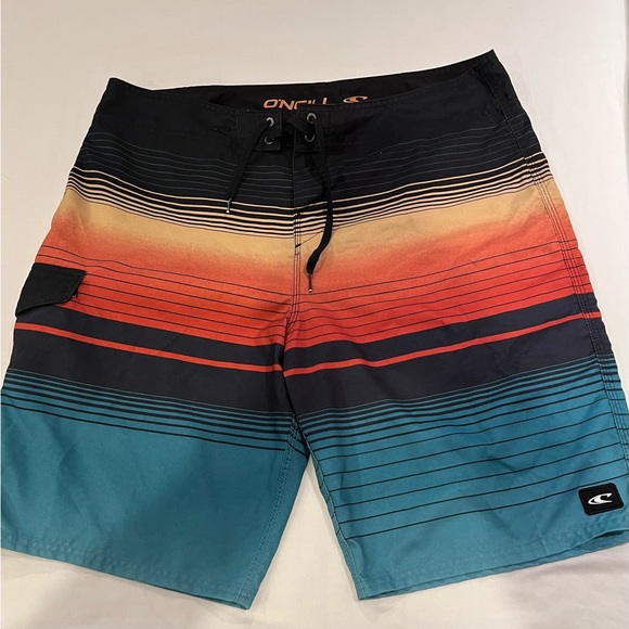 O’Neill board shorts - Picture 1 of 6